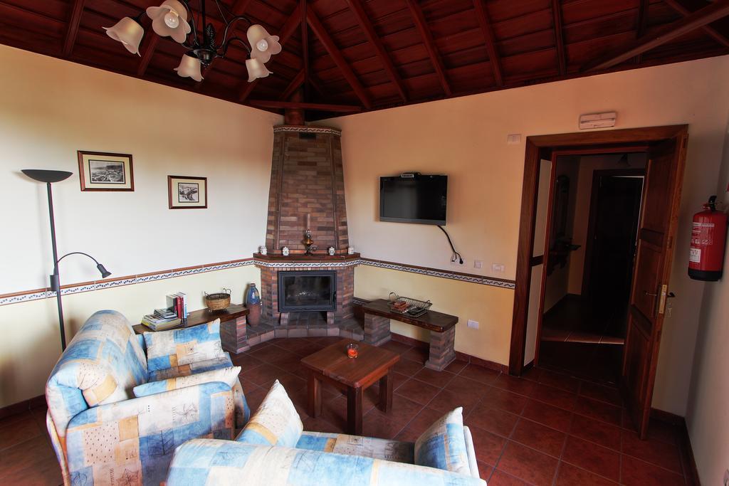 Casa Rural Hermana "By Henrypole Home" Breña Baja Eksteriør billede